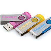 MP3 prehrávač do 5GB - KINGSTON DataTraveler101 USB 4GB cyan